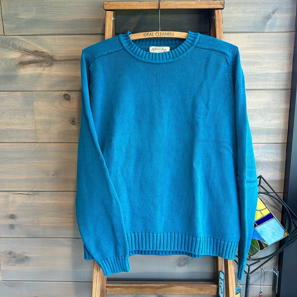 St. John’s Bay Blue Sweater (Large)